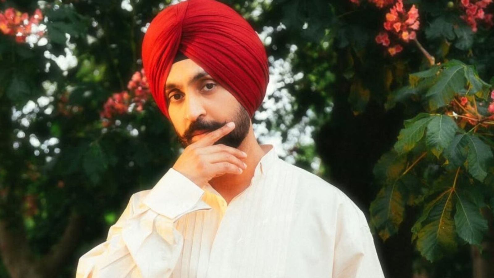 Diljit Dosanjh , KBC17 , Amitabh Bachchan, Kaun Banega Crorepati , Punjab Flood Relief, Bollywood News, TV Shows, Indian Celebrities, Charity , Entertainment News,